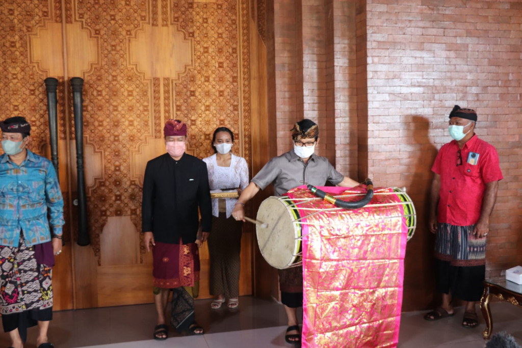 Sekda Badung Buka Anglangkara Miniatur Ogoh-Ogoh Festival